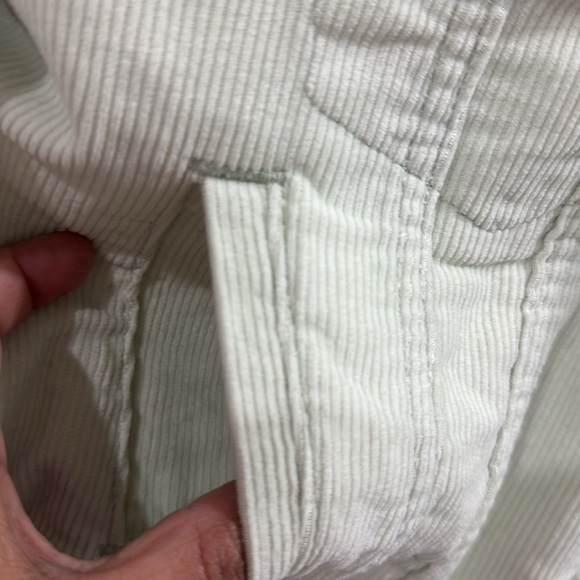 NWT Levi’s Corduroy Baby Cropped Trucker Jacket XSmall Pistachio Green Pockets - Picture 6 of 9